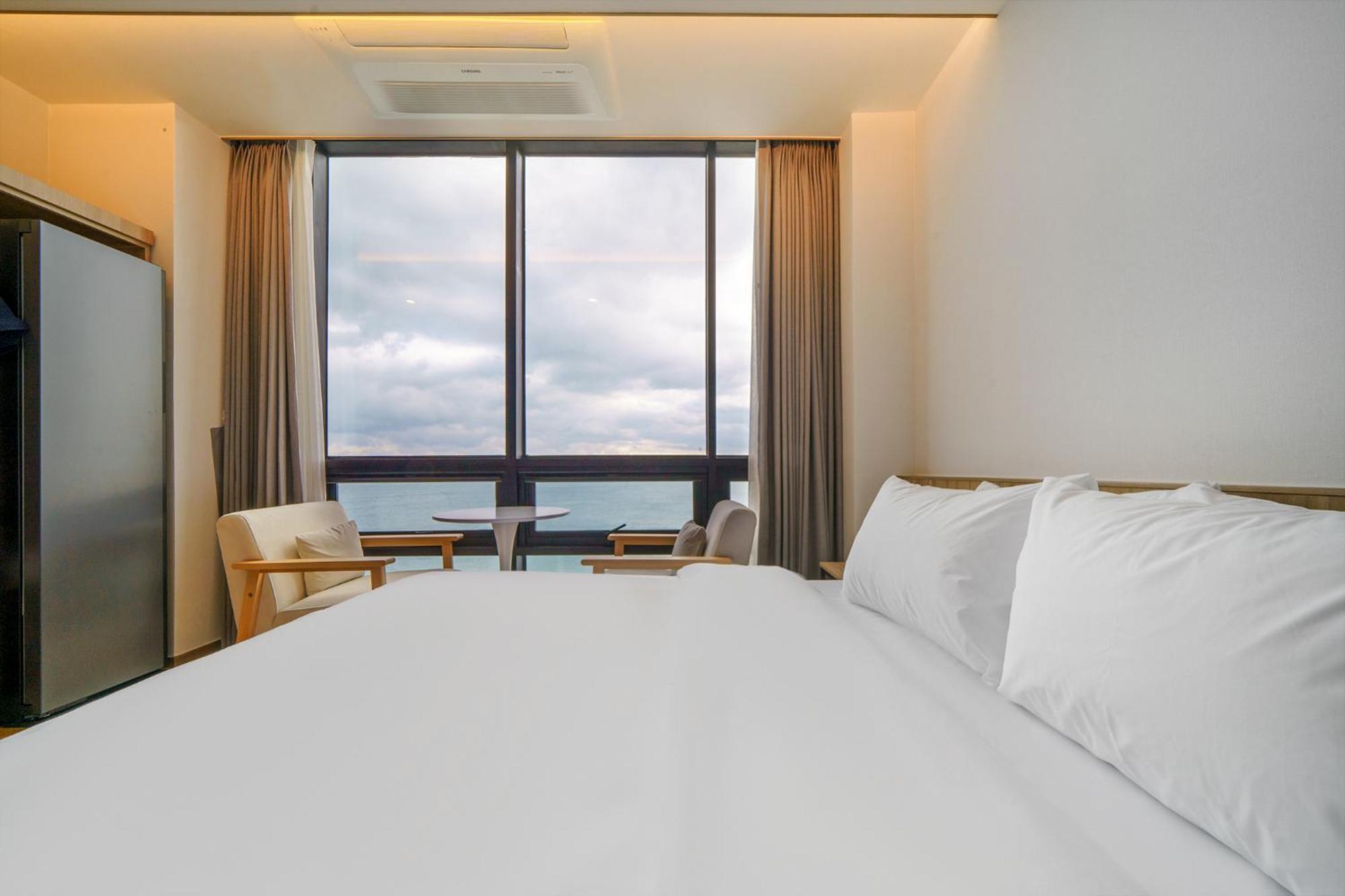 Hotel The