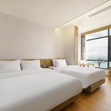 The Van Hotel Ilsan Ni Exterior photo